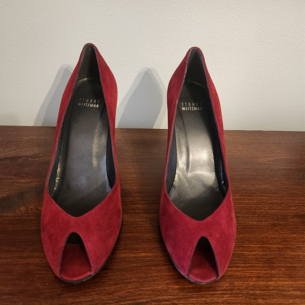 Stuart Weitzman "Scarlett Suede" Peek Pump Heels Size 8.5 - Picture 2 of 13